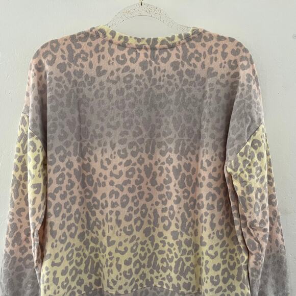 Sundry Leopard Print Sweater Soft Pullover Sweatshirt Rainbow Ombré Medium NWT - Picture 8 of 9